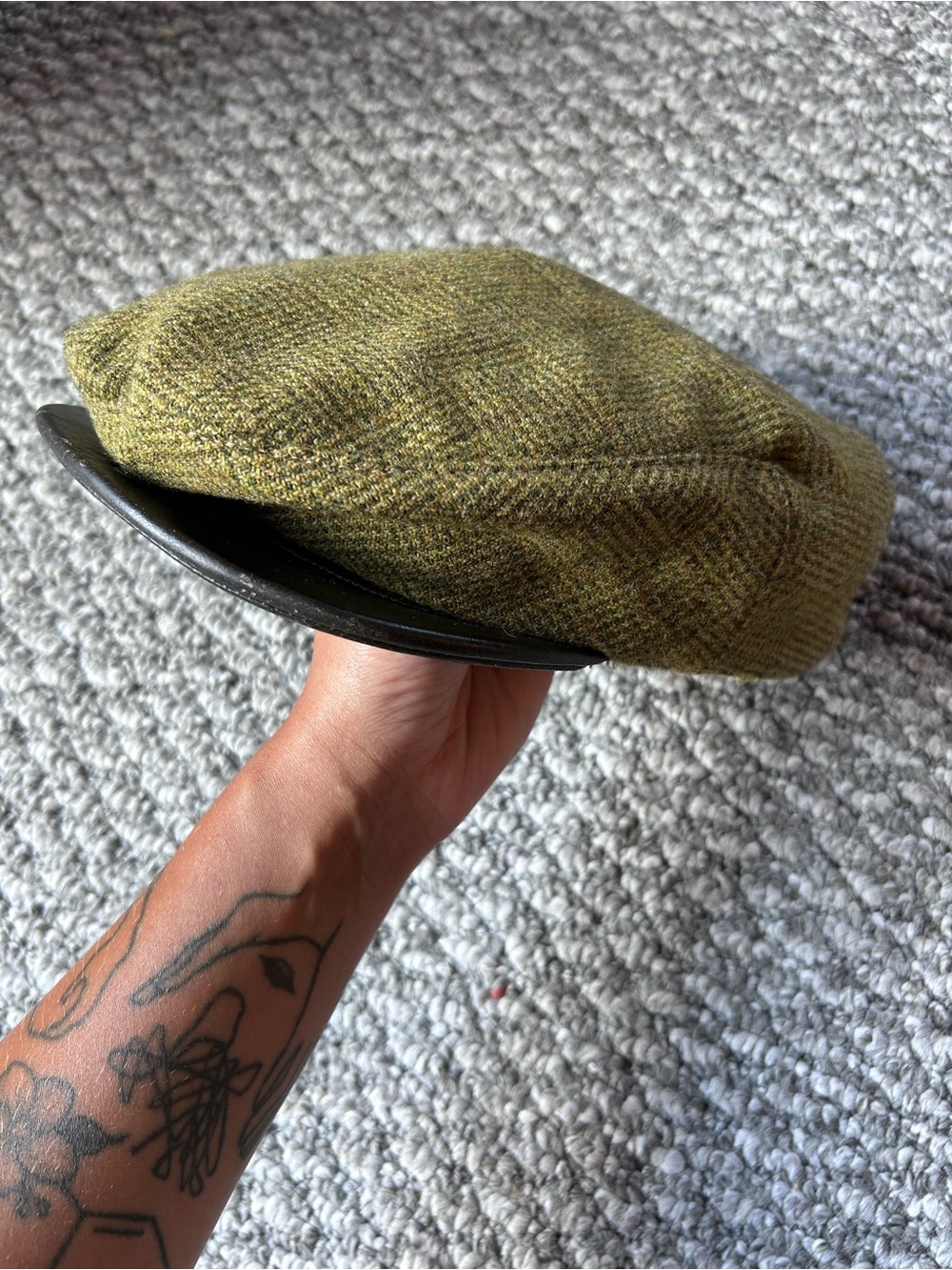 Vintage Orvis Green 100% Wool Cap with Leather Trim